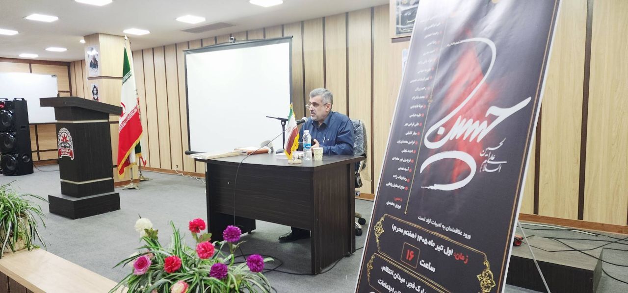 برگزاری محفل شعر آیینی «شعله‌تن ققنوس» در لنگرود